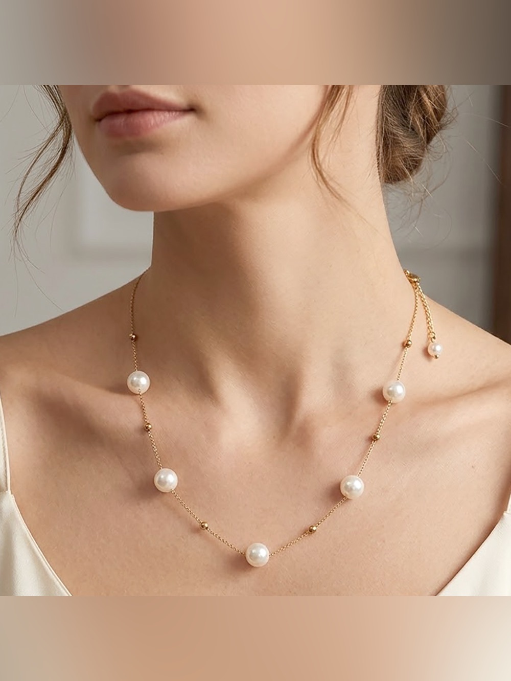 Elegant Pearl Station Necklace